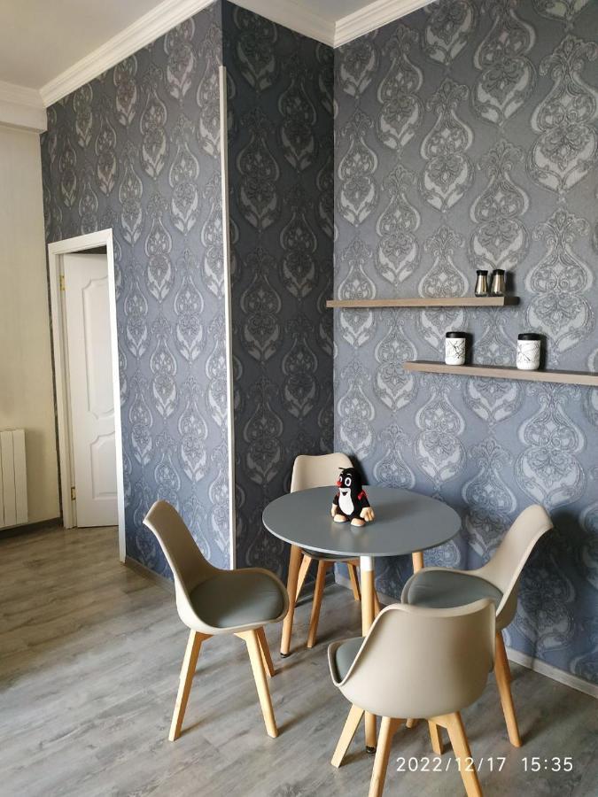Apartment Sandra Tbilisi Bagian luar foto